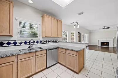 19134 Mockingbird Valley Drive, Katy, TX 77449 - Photo 16