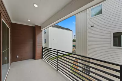 1946 Purswell Road, Houston, TX 77055 - Photo 12