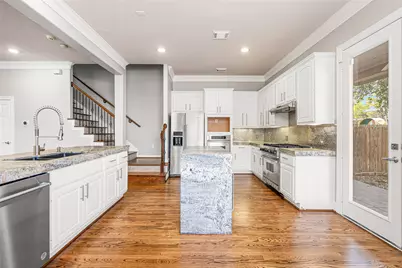 112 White Drive, Bellaire, TX 77401 - Photo 14