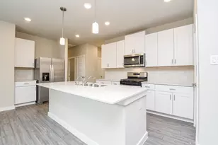 2022 W Darlington Oak Ct, Conroe, TX 77304 - Photo 8