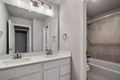 2311 Seven Oaks Boulevard #13, Tomball, TX 77375 - Photo 18