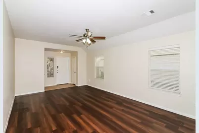 19235 Sandelford, Katy, TX 77449 - Photo 4