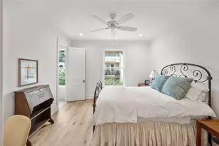 1235 Wynden Oaks Garden Dr, Houston, TX 77056 - Photo 32