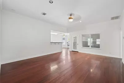 11 Clara Barton Lane, Galveston, TX 77551 - Photo 4