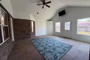 11 Clara Barton Ln, Galveston, TX 77551 - Photo 20