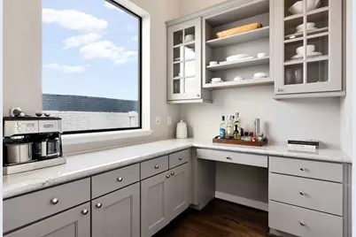 306 W Saulnier Street, Houston, TX 77019 - Photo 28