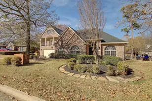 163 Edgewood Dr, Montgomery, TX 77356 - Photo 4