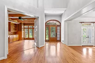 2042 Darby Ln, Fresno, TX 77545 - Photo 8