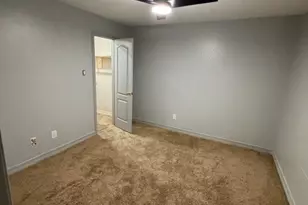 13843 Daehne Dr, Houston, TX 77014 - Photo 12