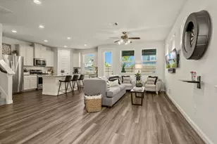 9904 Smokehouse Silo Ln, Houston, TX 77080 - Photo 12