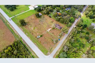 7442 County Road 42, Rosharon, TX 77583 - Photo 1