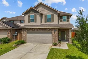 4207 W Bayou Maison Cir, Dickinson, TX 77539 - Photo 1