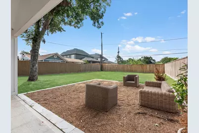 9011 Kerrwood Lane, Houston, TX 77080 - Photo 22