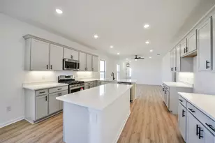 40639 Mostyn Lake Dr, Magnolia, TX 77354 - Photo 8