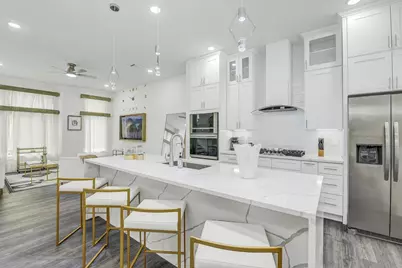 6713 Saint Augustine Street, Houston, TX 77021 - Photo 10