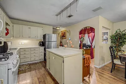 2655 Holton Road, Beaumont, TX 77707 - Photo 8