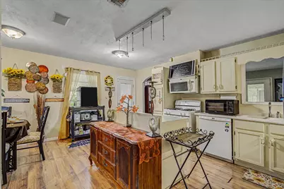 2655 Holton Road, Beaumont, TX 77707 - Photo 6