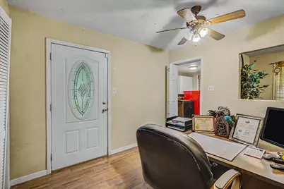 2655 Holton Road, Beaumont, TX 77707 - Photo 4