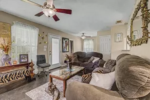 2655 Holton Rd, Beaumont, TX 77707 - Photo 14