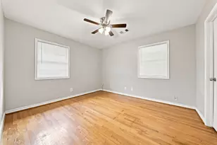 914 Martha St, Deer Park, TX 77536 - Photo 22