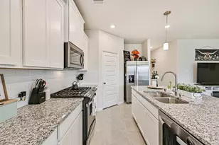 10409 Deussen Ln, Texas City, TX 77591 - Photo 10