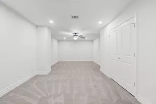 719 Cherokee Dr, Montgomery, TX 77316 - Photo 22