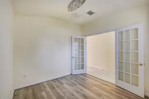 3018 Park Springs Ln, Sugar Land, TX 77479 - Photo 6