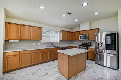 3018 Park Springs Lane, Sugar Land, TX 77479 - Photo 12
