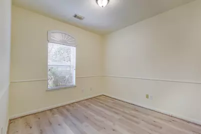 3018 Park Springs Lane, Sugar Land, TX 77479 - Photo 22