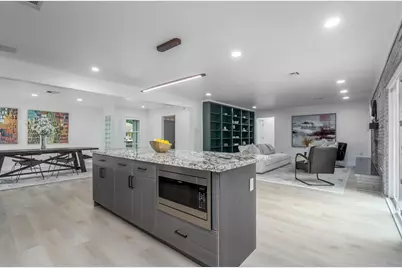 1703 Droxford Drive, Houston, TX 77008 - Photo 12