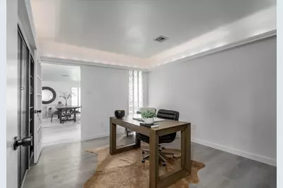 1703 Droxford Drive, Houston, TX 77008 - Photo 16
