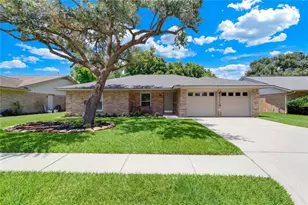 2314 Goodrich St, Pearland, TX 77581 - Photo 2