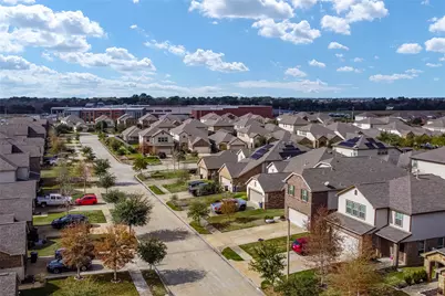 3058 Hawthorne Glen Lane, Dickinson, TX 77539 - Photo 2