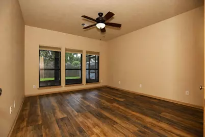 112 Portulaca Street, Lake Jackson, TX 77566 - Photo 8
