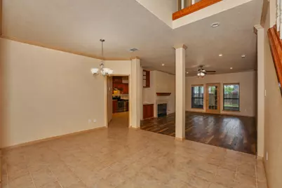 112 Portulaca Street, Lake Jackson, TX 77566 - Photo 2