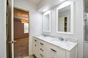 755 Last Arrow Dr, Houston, TX 77079 - Photo 46