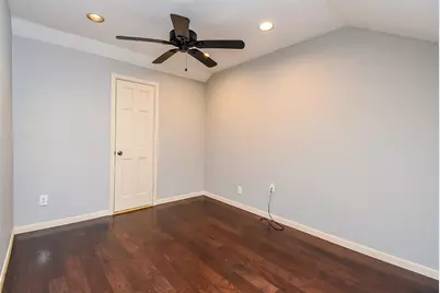 755 Last Arrow Drive, Houston, TX 77079 - Photo 32