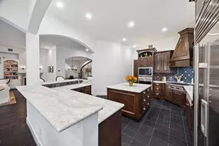 2508 Brun St, Houston, TX 77019 - Photo 18