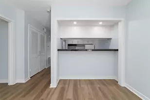 3300 Yorktown St, Houston, TX 77056 - Photo 8