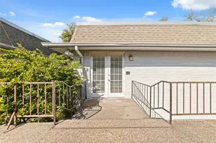 3300 Yorktown St, Houston, TX 77056 - Photo 4