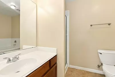 810 Regional Park Drive, Houston, TX 77060 - Photo 10