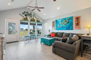 2296 E Crab St, Crystal Beach, TX 77650 - Photo 44