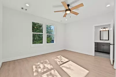 1910 Bayou Shore Drive, Galveston, TX 77551 - Photo 16