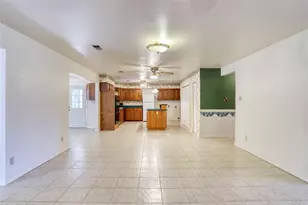 11234 Champion Wood Dr, Tomball, TX 77375 - Photo 10