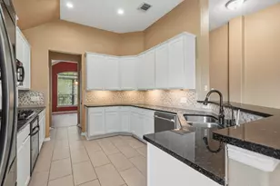 2708 Bolgheri Ln, League City, TX 77573 - Photo 12