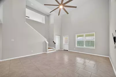 718 Harvest Bluff Drive, Rosharon, TX 77583 - Photo 6