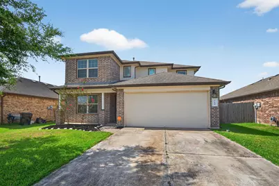 718 Harvest Bluff Drive, Rosharon, TX 77583 - Photo 2