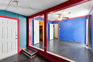 1318 W 5th St, Freeport, TX 77541 - Photo 6