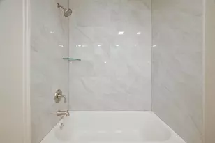 8746 Parkway Forest Dr, Houston, TX 77044 - Photo 14