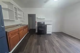 1910 Ursuline, Galveston, TX 77550 - Photo 8